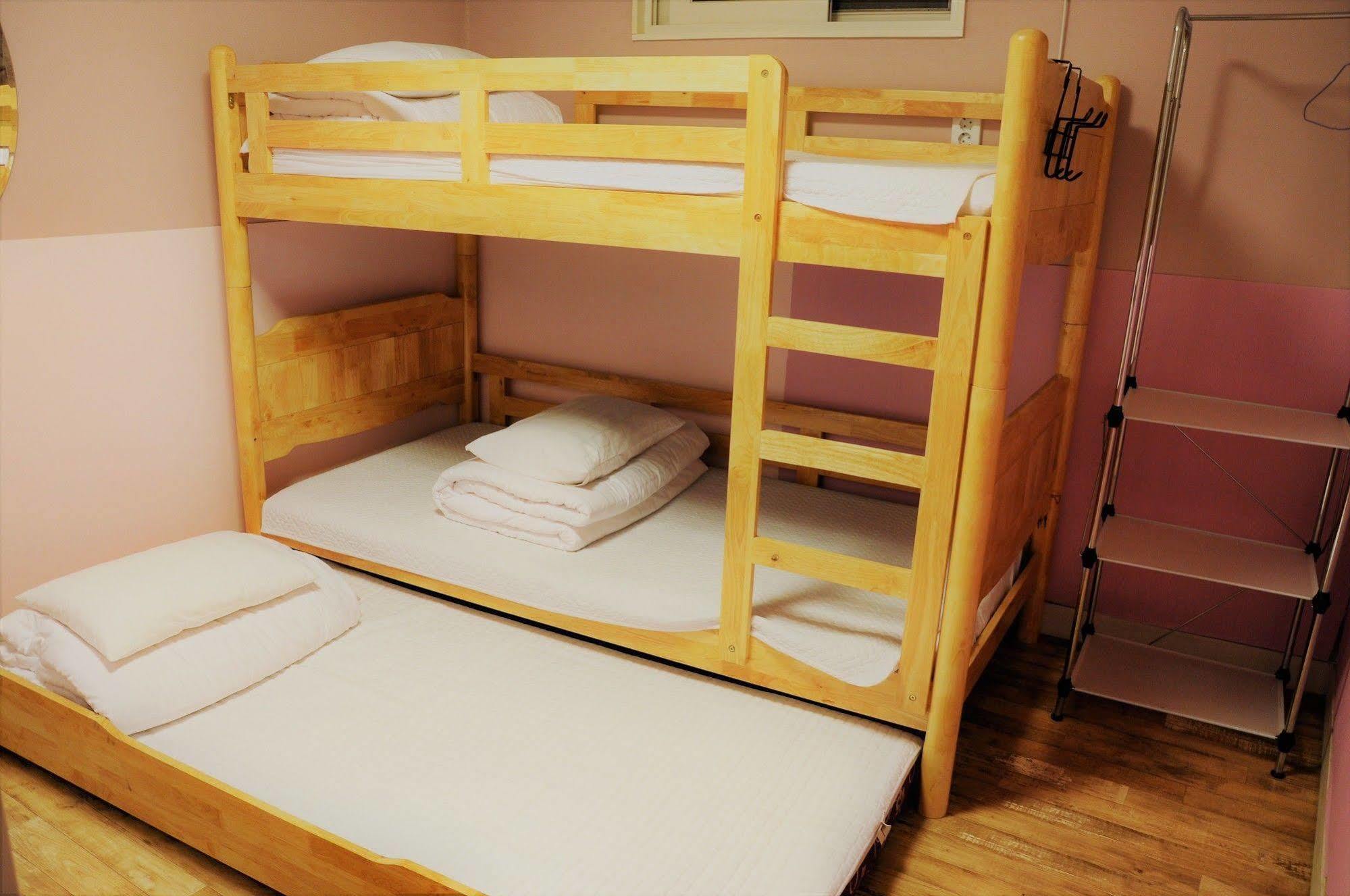 Unni House Hostel Seoul Exterior photo