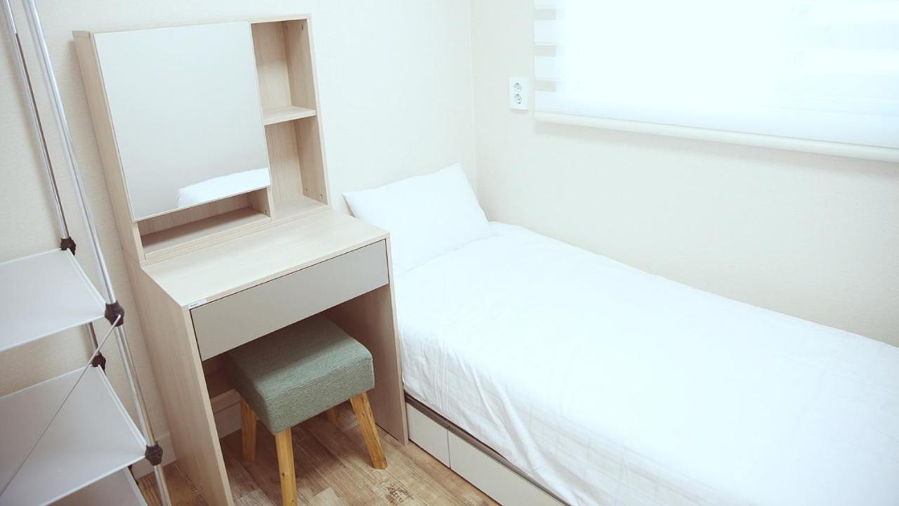 Unni House Hostel Seoul Exterior photo